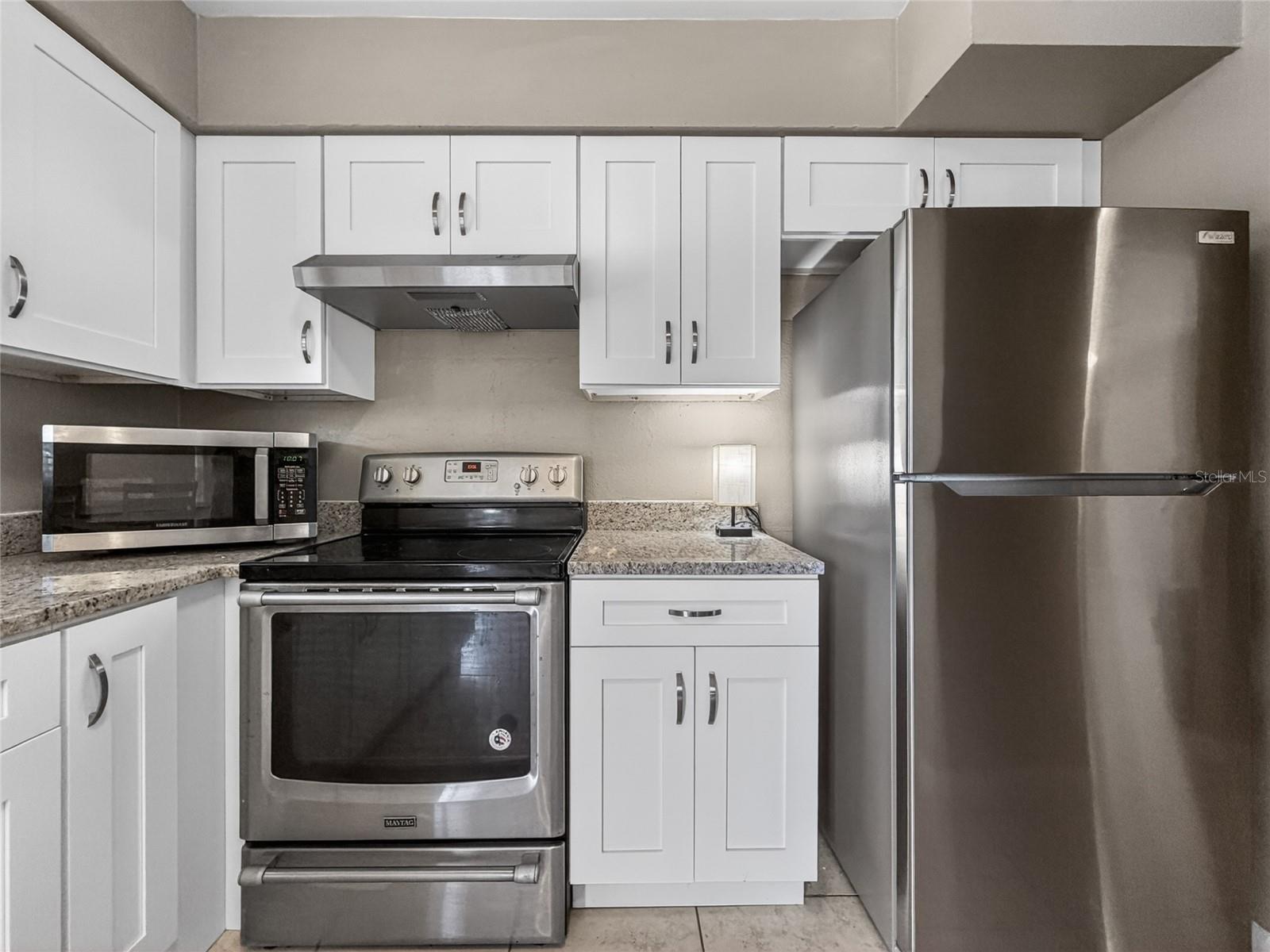 LONDONDERRY HILLS SEC 01 - Residential