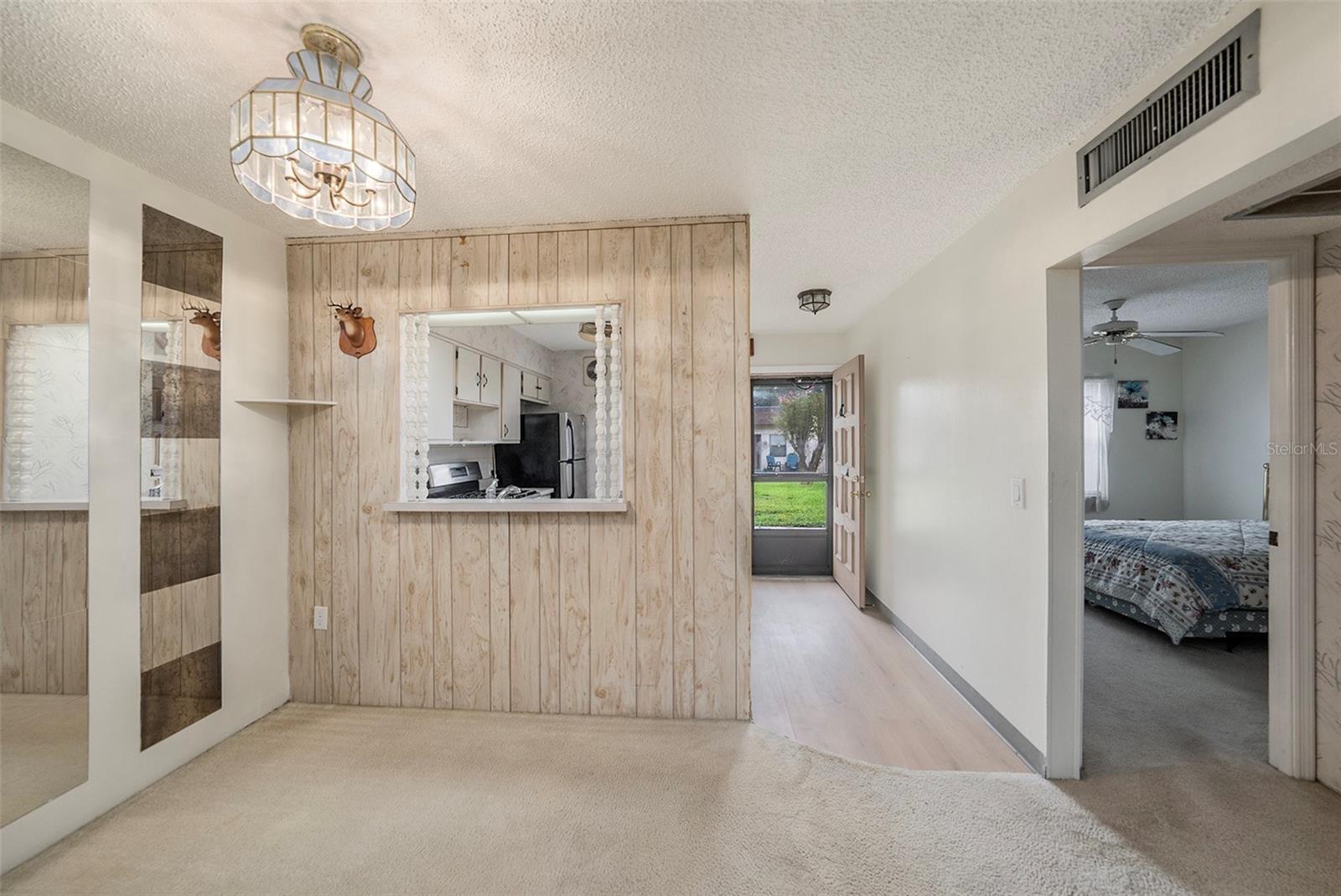 MISSION HILLS CONDO - Residential Lease