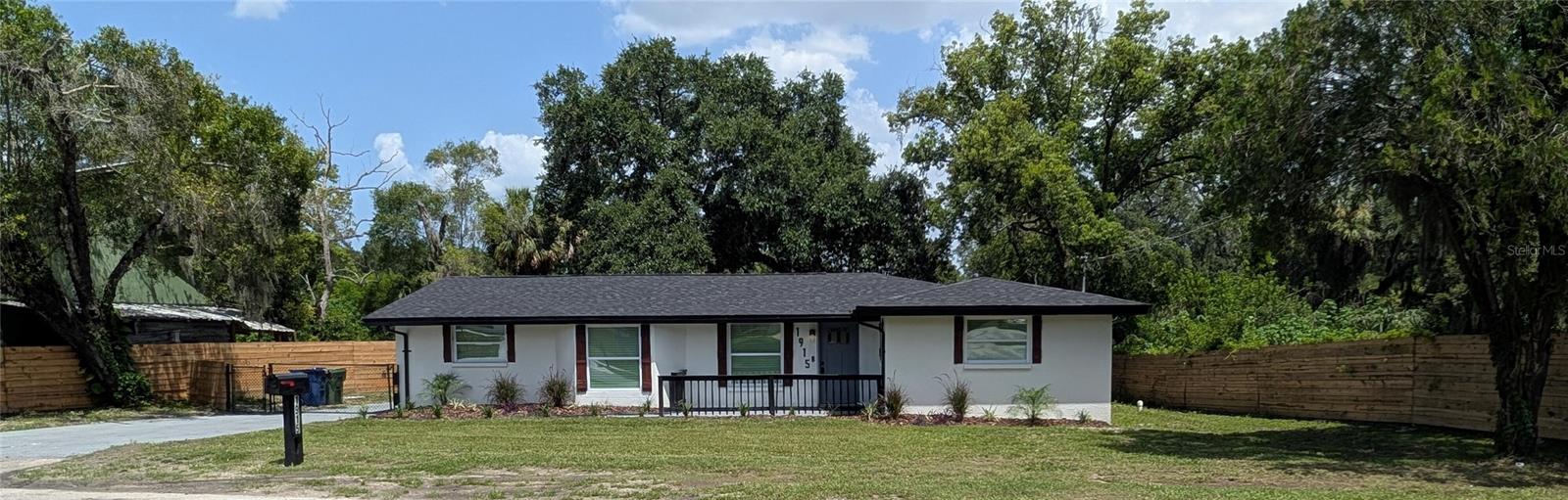 Photo 1 of 34 — 1915 E MULBERRY DRIVE, TAMPA, FL 33604