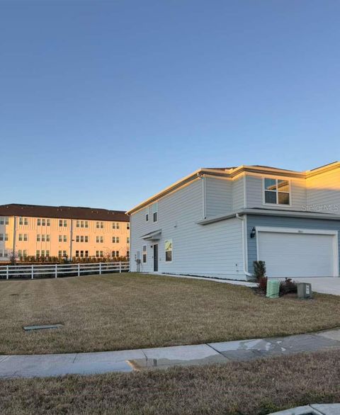 Photo of 2803 Stunning Avenue, Davenport, FL 33896 (MLS # O6381260)