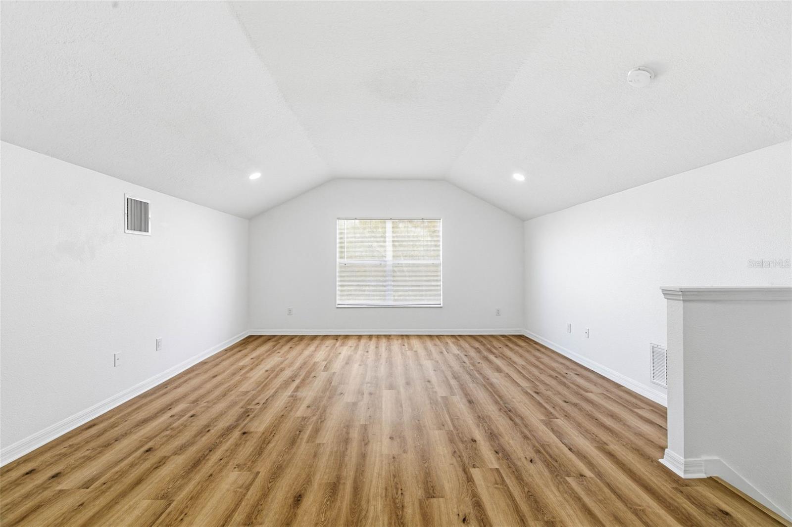 PINE RIDGE AT SUGAR CREEK PH 01 - Residential