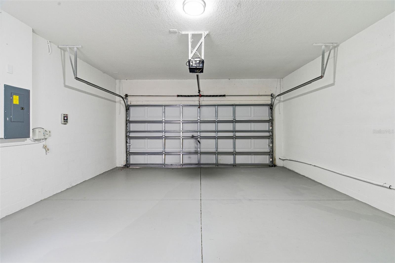 PINE RIDGE AT SUGAR CREEK PH 01 - Residential