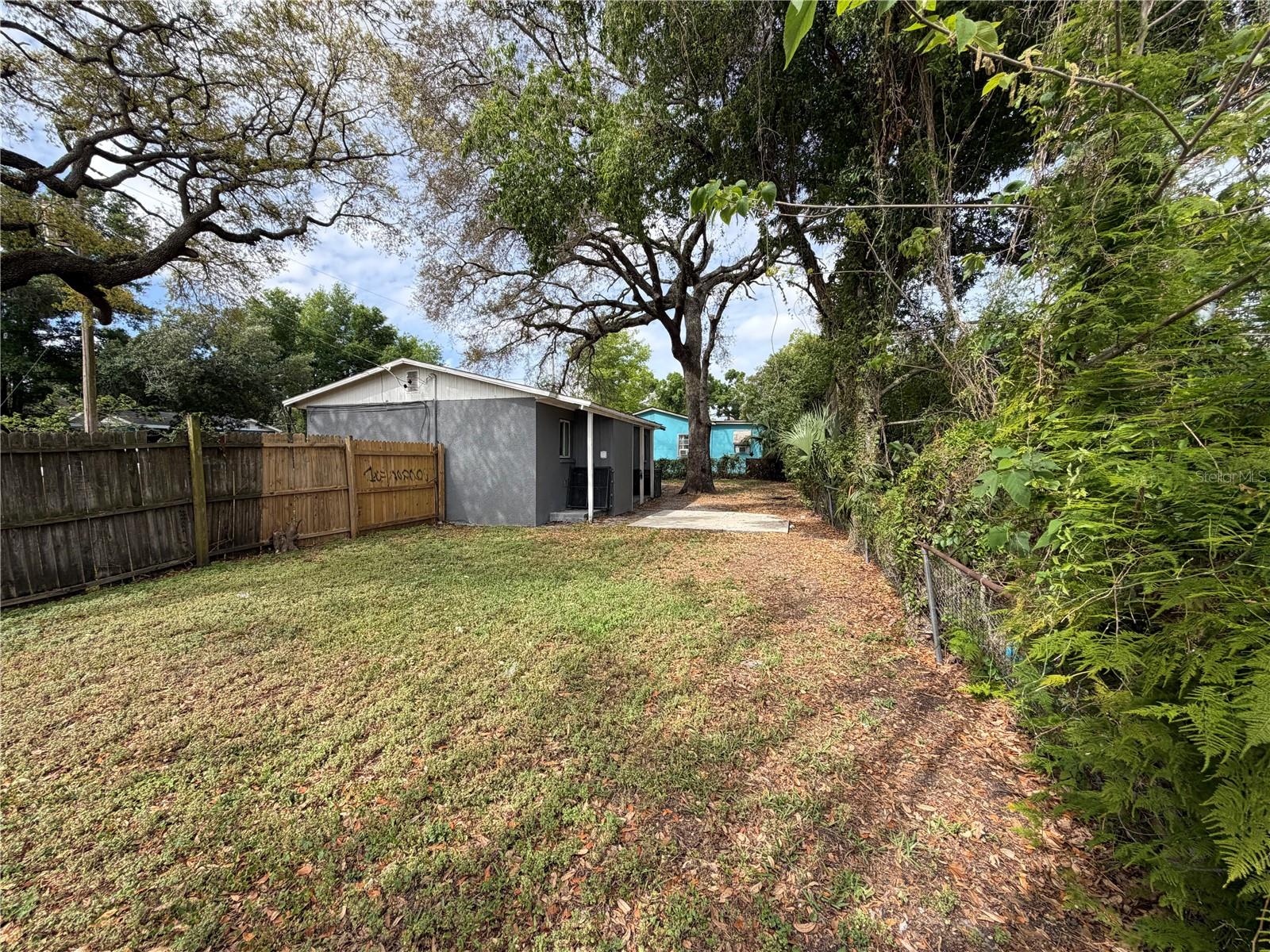 DEKLES SUB OF SW 1/4OFSW 1/4 - Residential