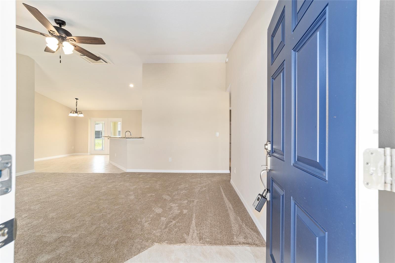 SILVER SPGS SHORES UN 17 - Residential Lease