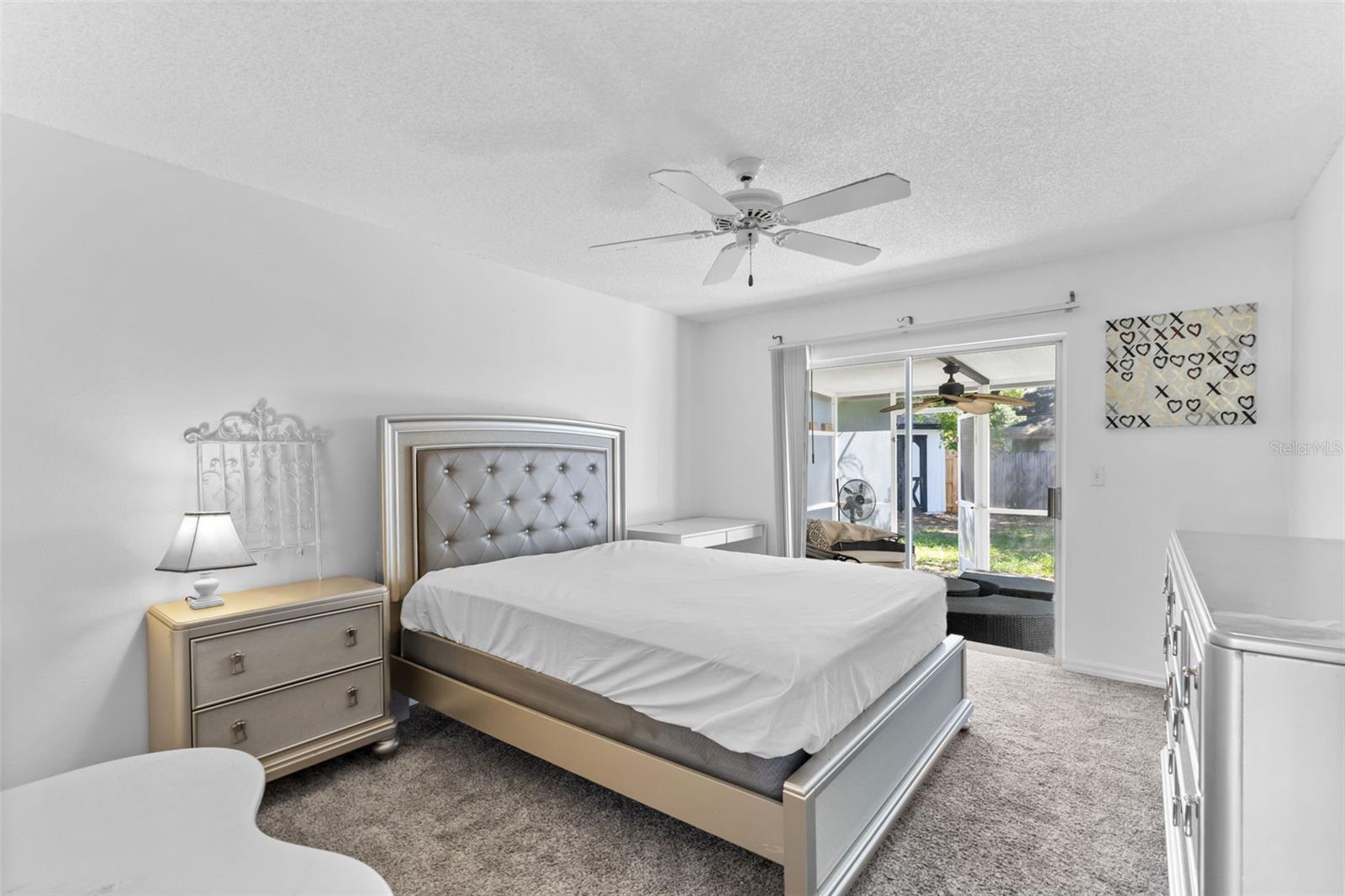 TURTLE LAKES - Residential