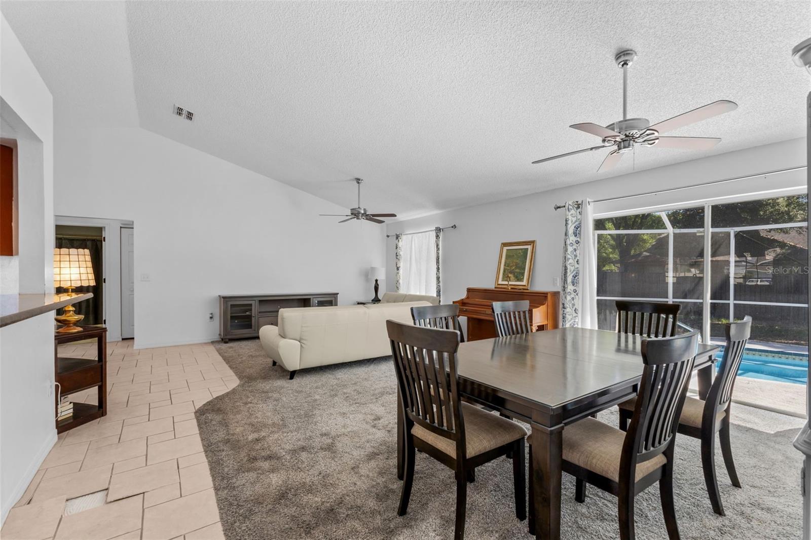 TURTLE LAKES - Residential