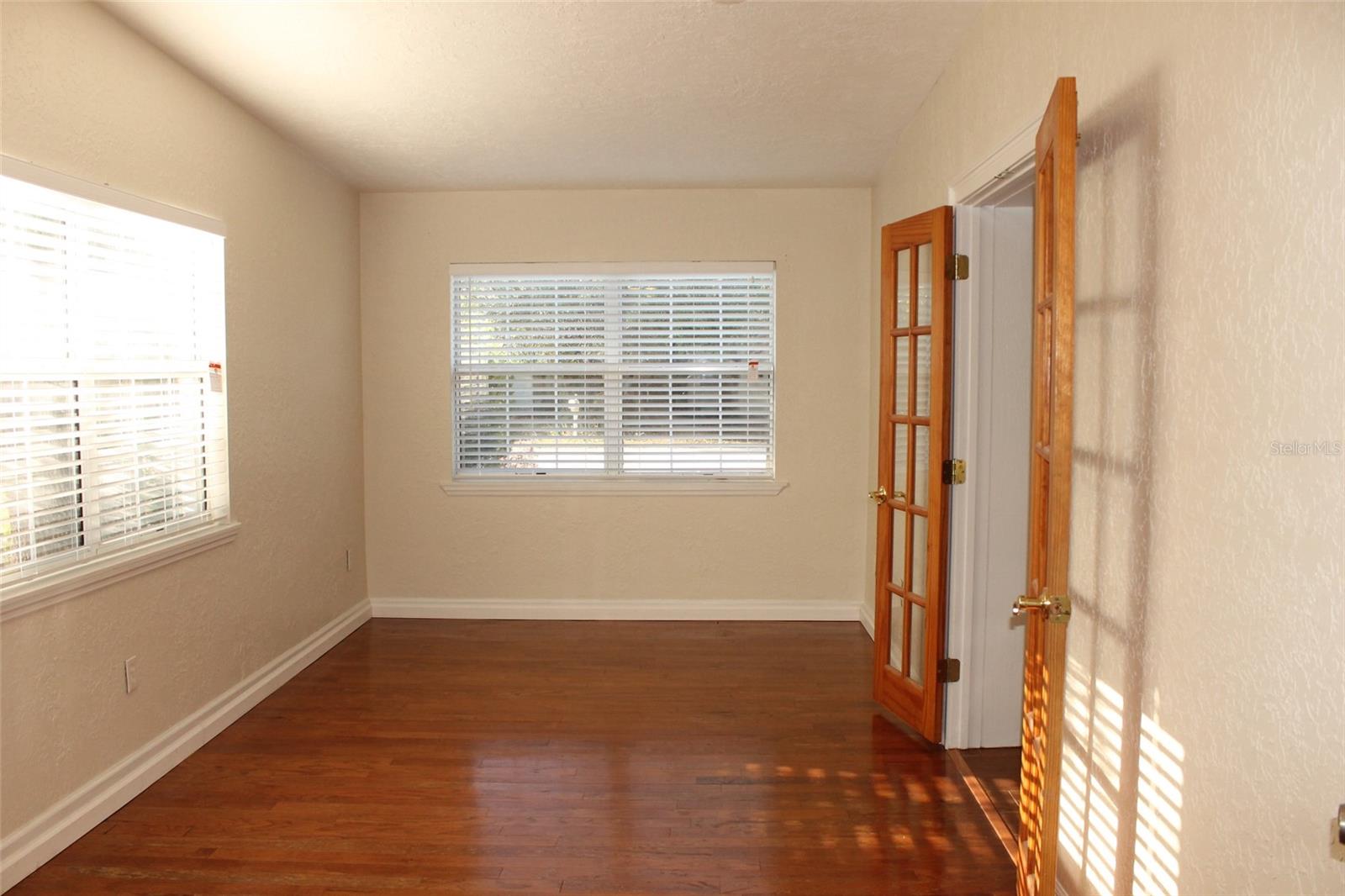 TEMPLE TERRACE ANNEX - Residential Lease