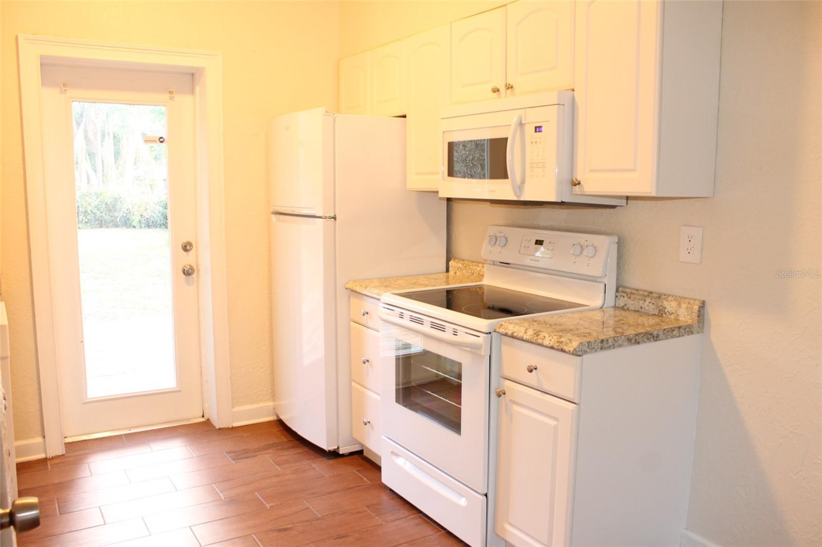 TEMPLE TERRACE ANNEX - Residential Lease