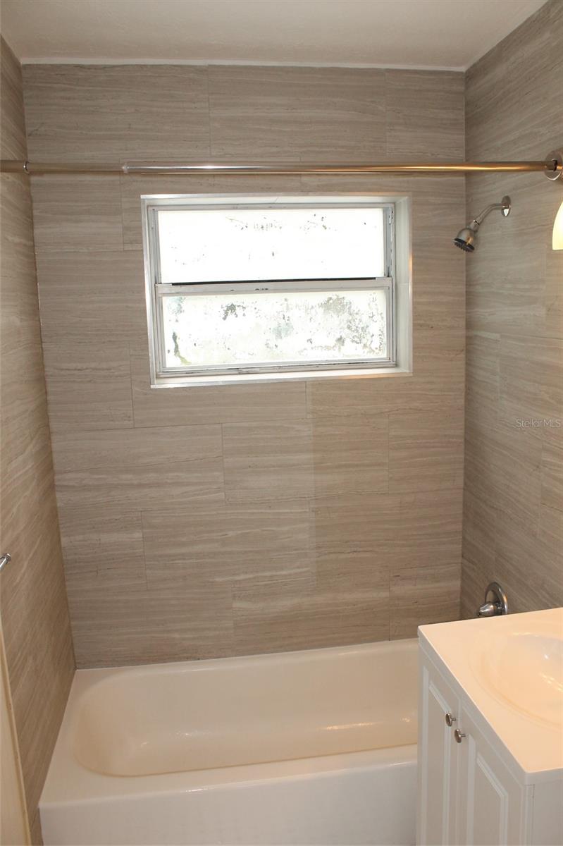 TEMPLE TERRACE ANNEX - Residential Lease