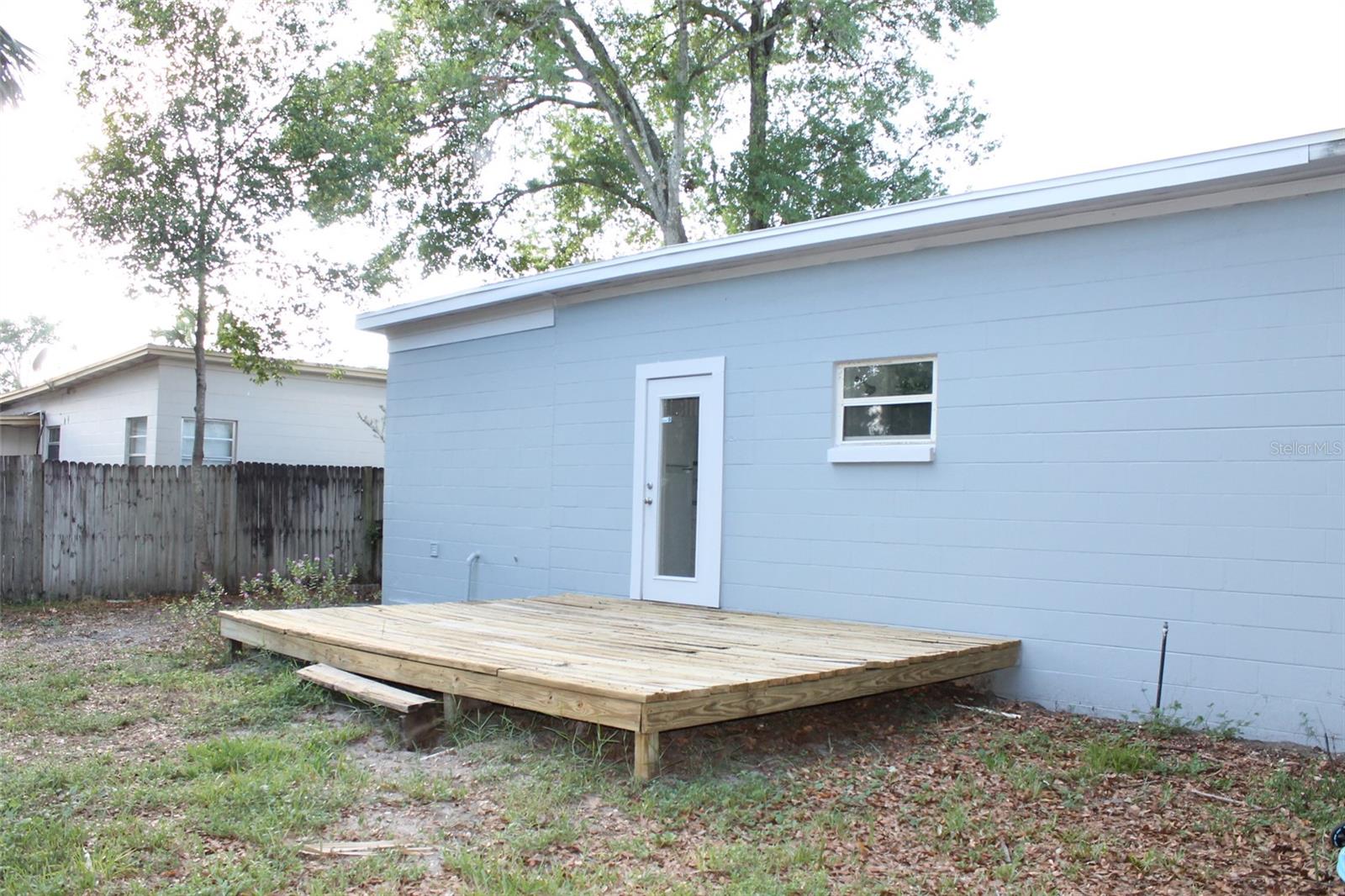 TEMPLE TERRACE ANNEX - Residential Lease