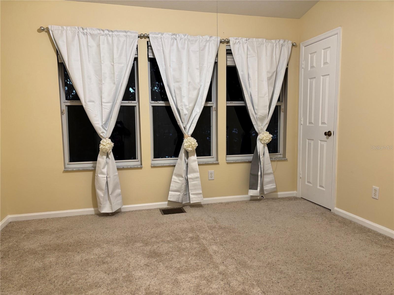 CHASE TWNHMS - Residential