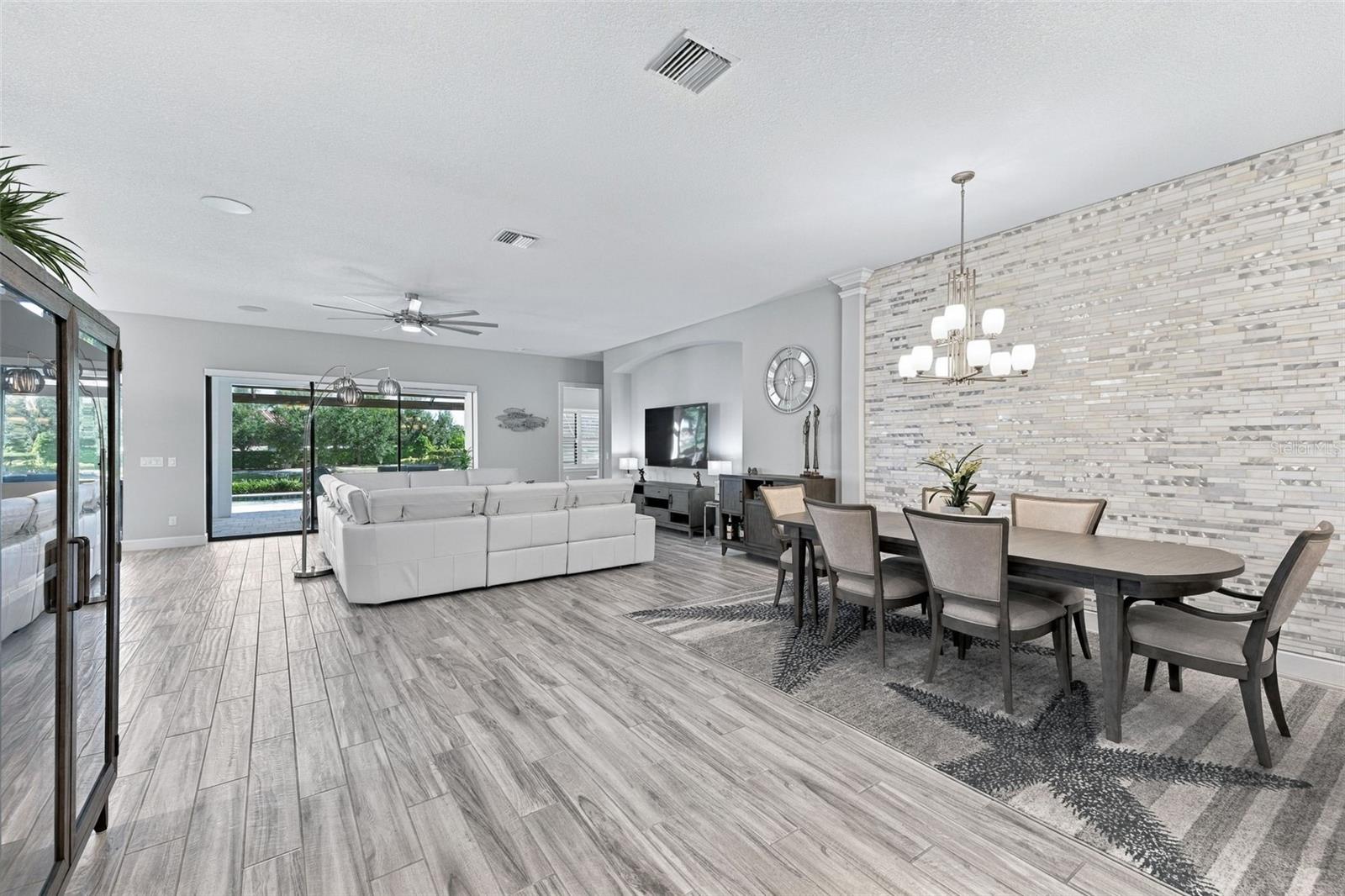 4723 BENITO COURT