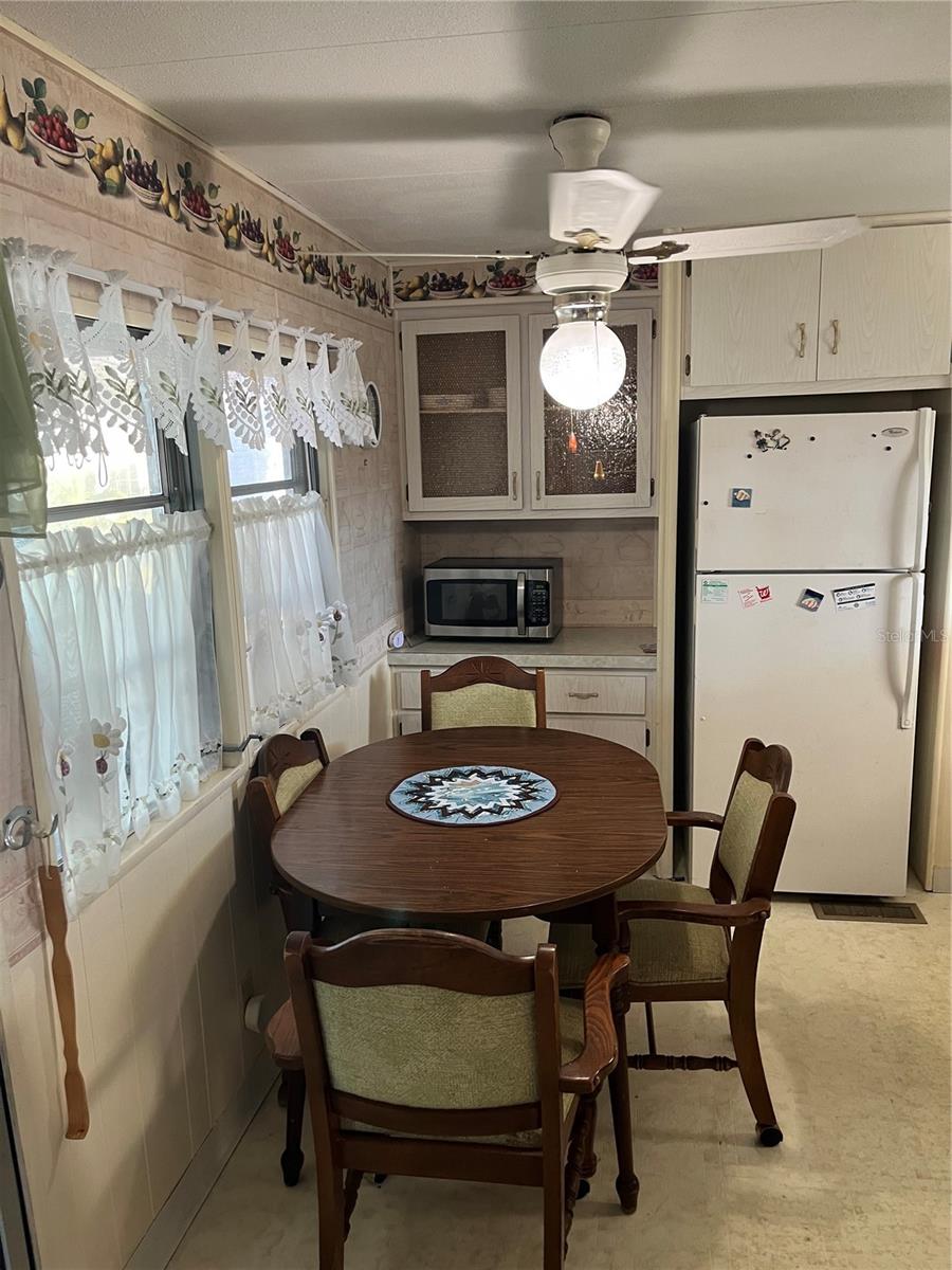 VENICE ISLE - Residential