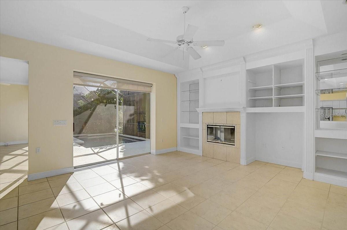 ASHTON MANOR - Residential