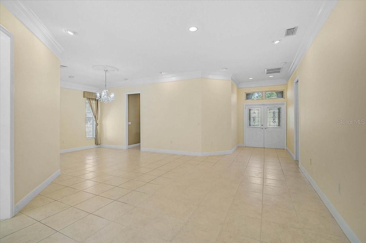 ASHTON MANOR - Residential