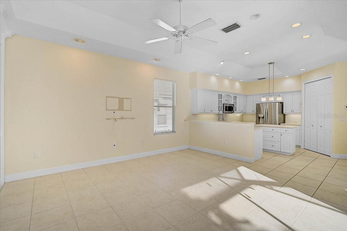 ASHTON MANOR - Residential