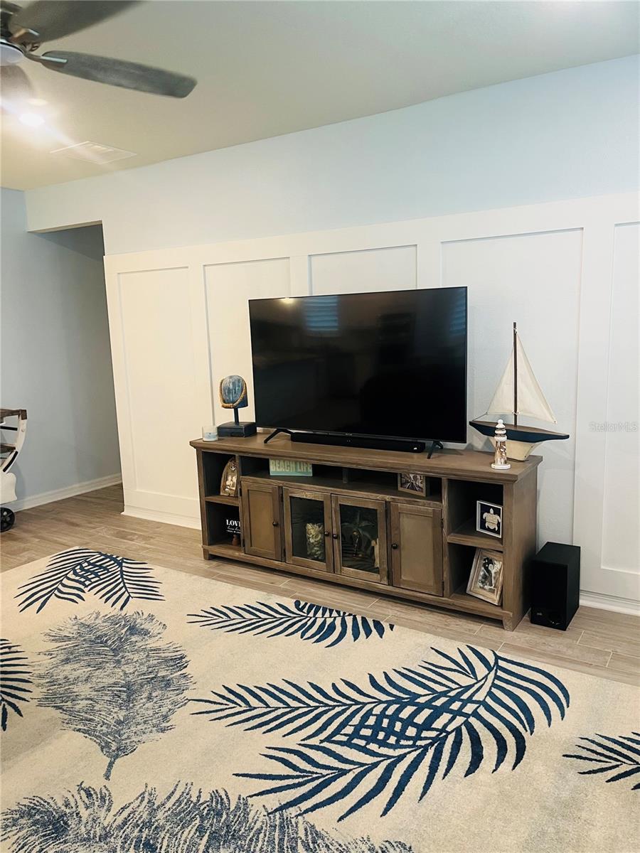 VILLAGES/VALENCIA PH 5 - Residential