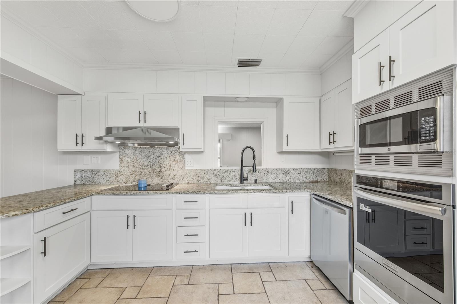 CINTER HILL - Residential