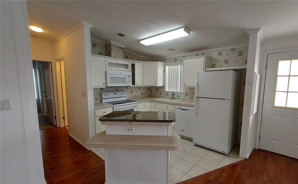 Photo of 2346 Druid Road E #1106, Clearwater, FL 33764 (MLS # W7882815)