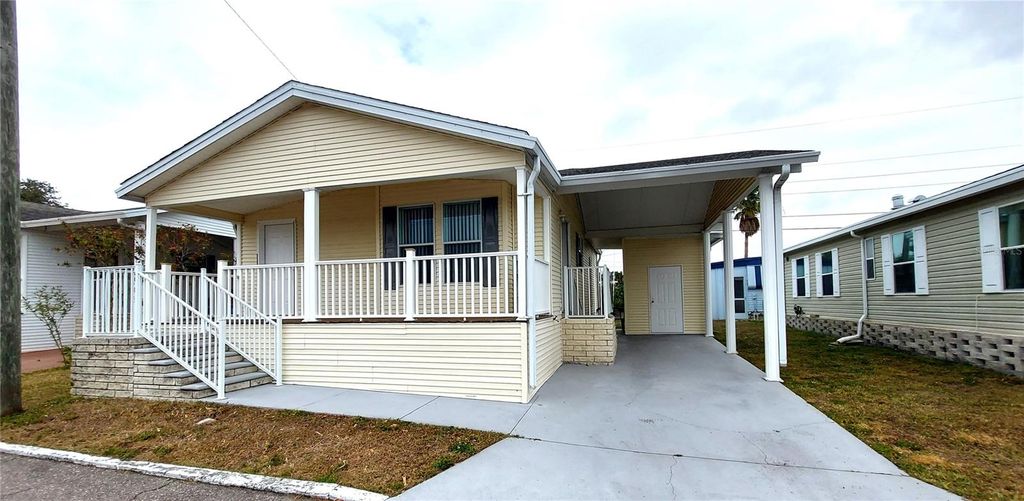 Photo of 2346 Druid Road E #1106, Clearwater, FL 33764 (MLS # W7882815)