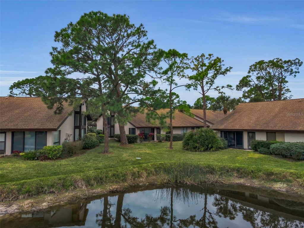 Photo of 3107 Windrush Bourne, Sarasota, FL 34235 (MLS # A4682307)