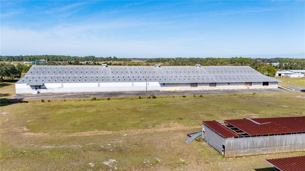 Photo of 14281 Us Hwy 301, Starke, FL 32091 (MLS # GC541315)