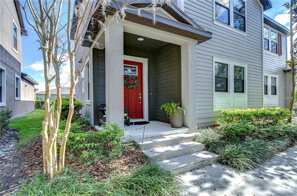 Photo of 5703 Colony Glen Road, Lithia, FL 33547 (MLS # TB8430839)