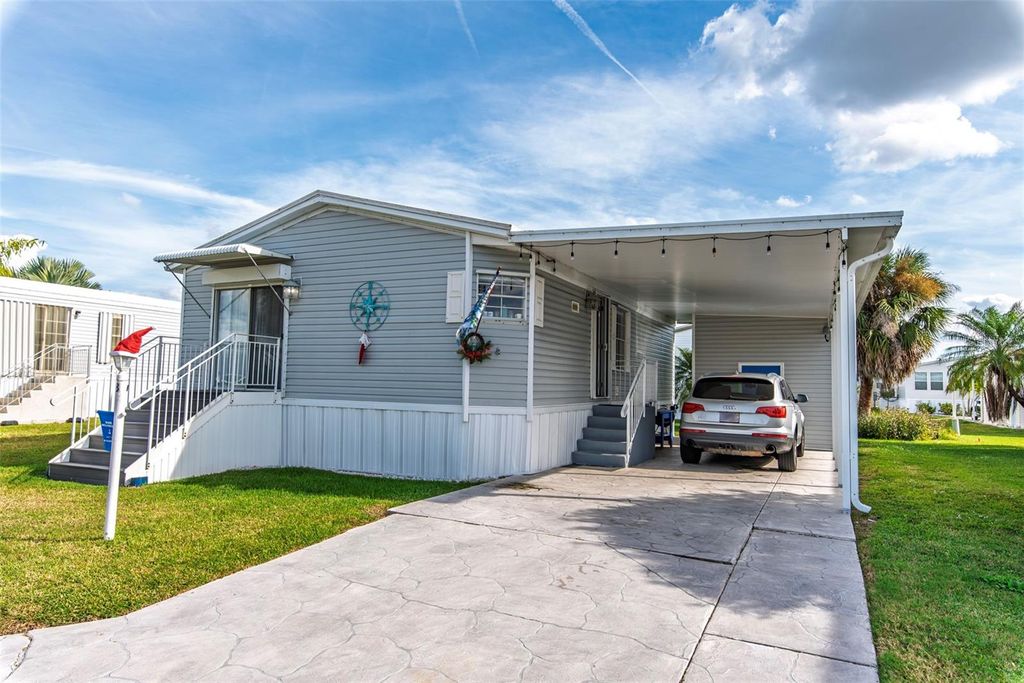 Photo of 8 Holland Drive, Punta Gorda, FL 33950 (MLS # C7519178)