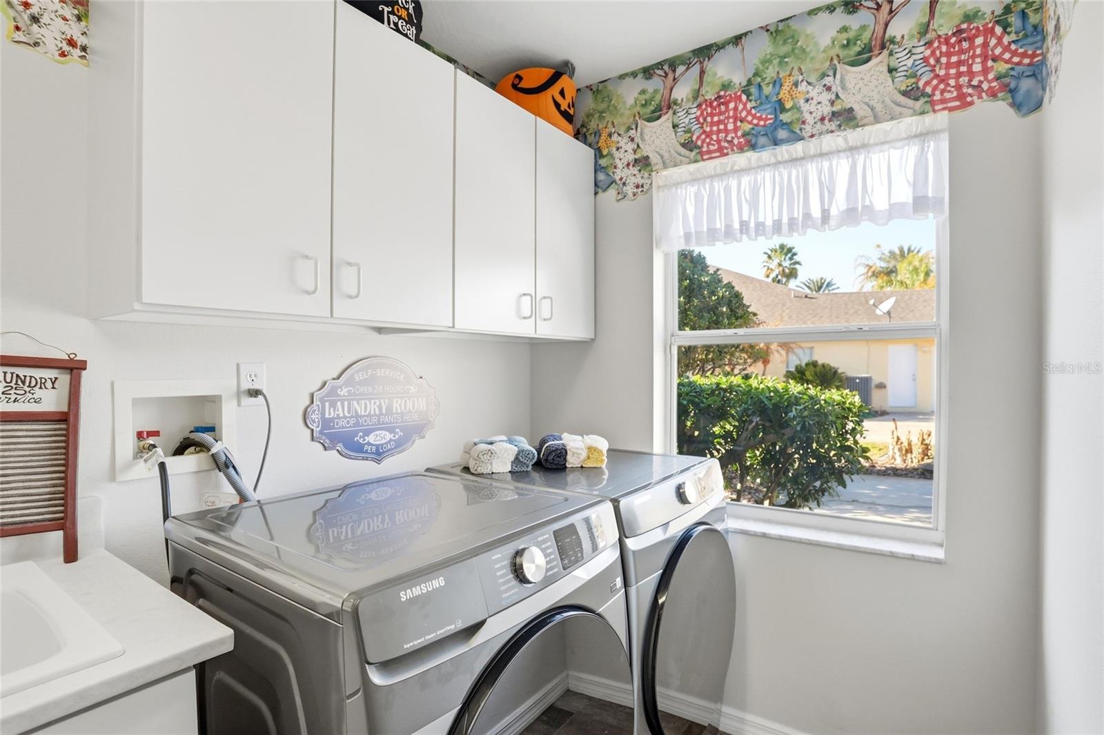 GLEN ABBEY UNIT 06 - Residential