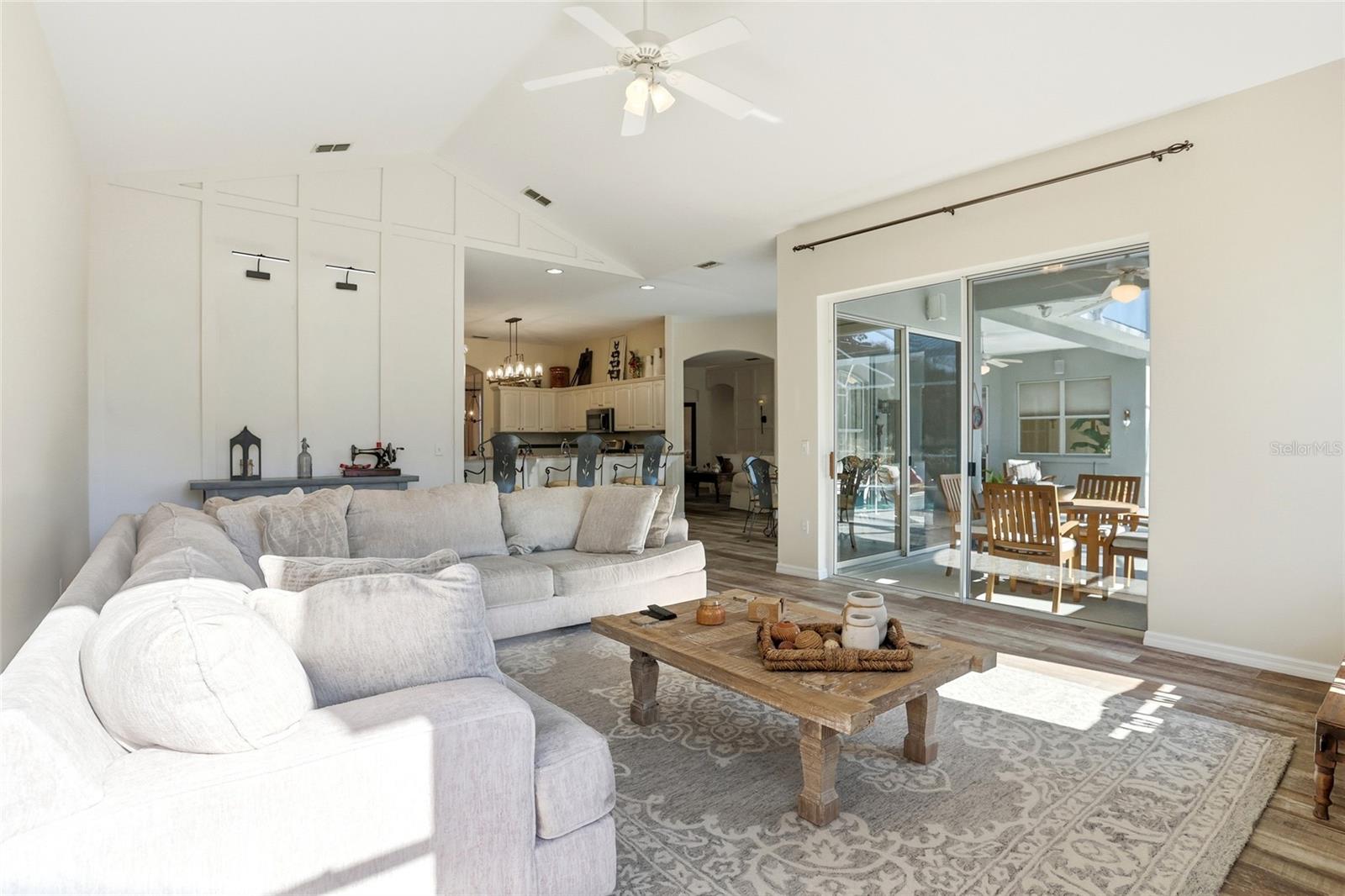 GLEN ABBEY UNIT 06 - Residential