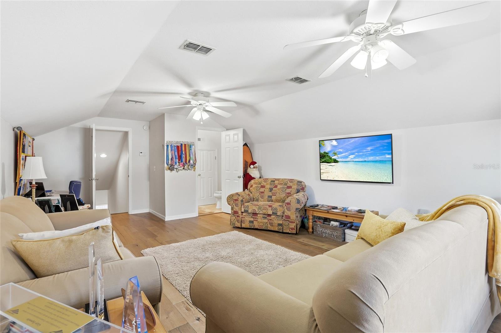 GLEN ABBEY UNIT 06 - Residential