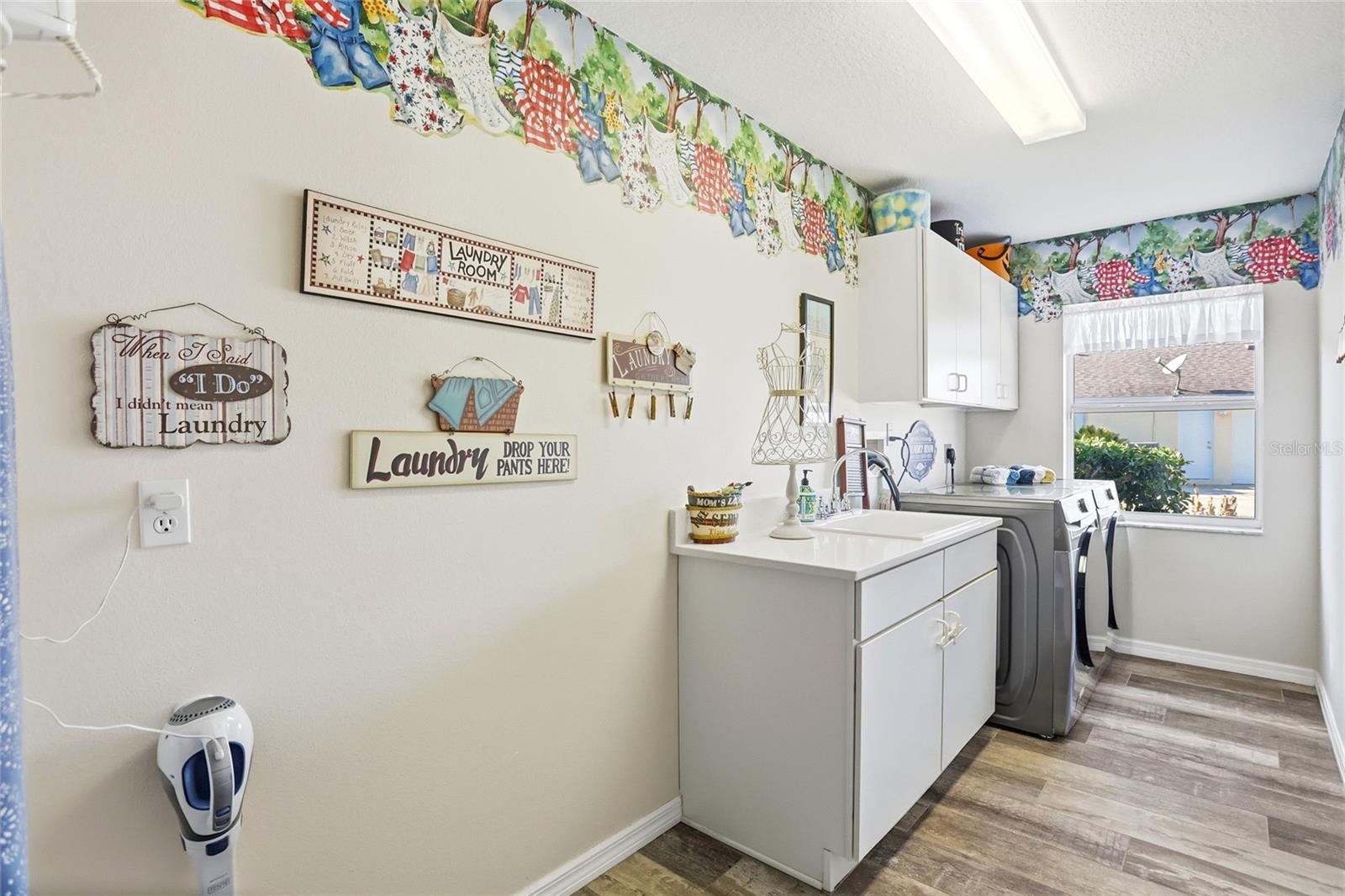 GLEN ABBEY UNIT 06 - Residential