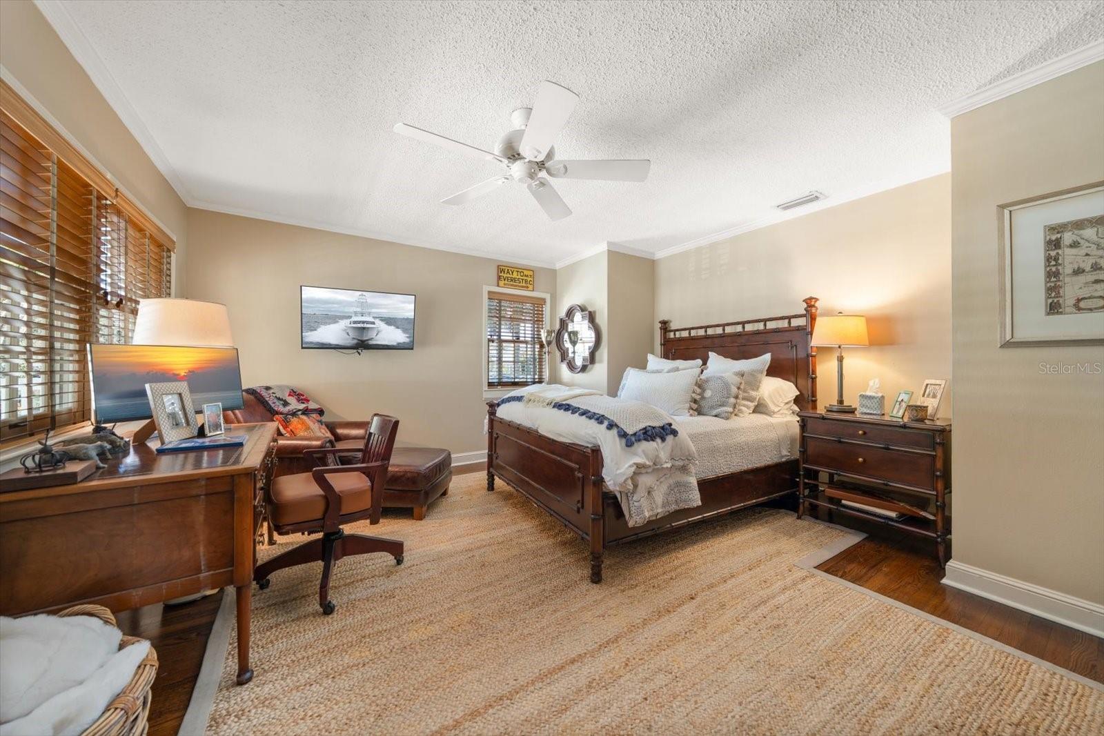 BELLEAIR ESTATES - Residential