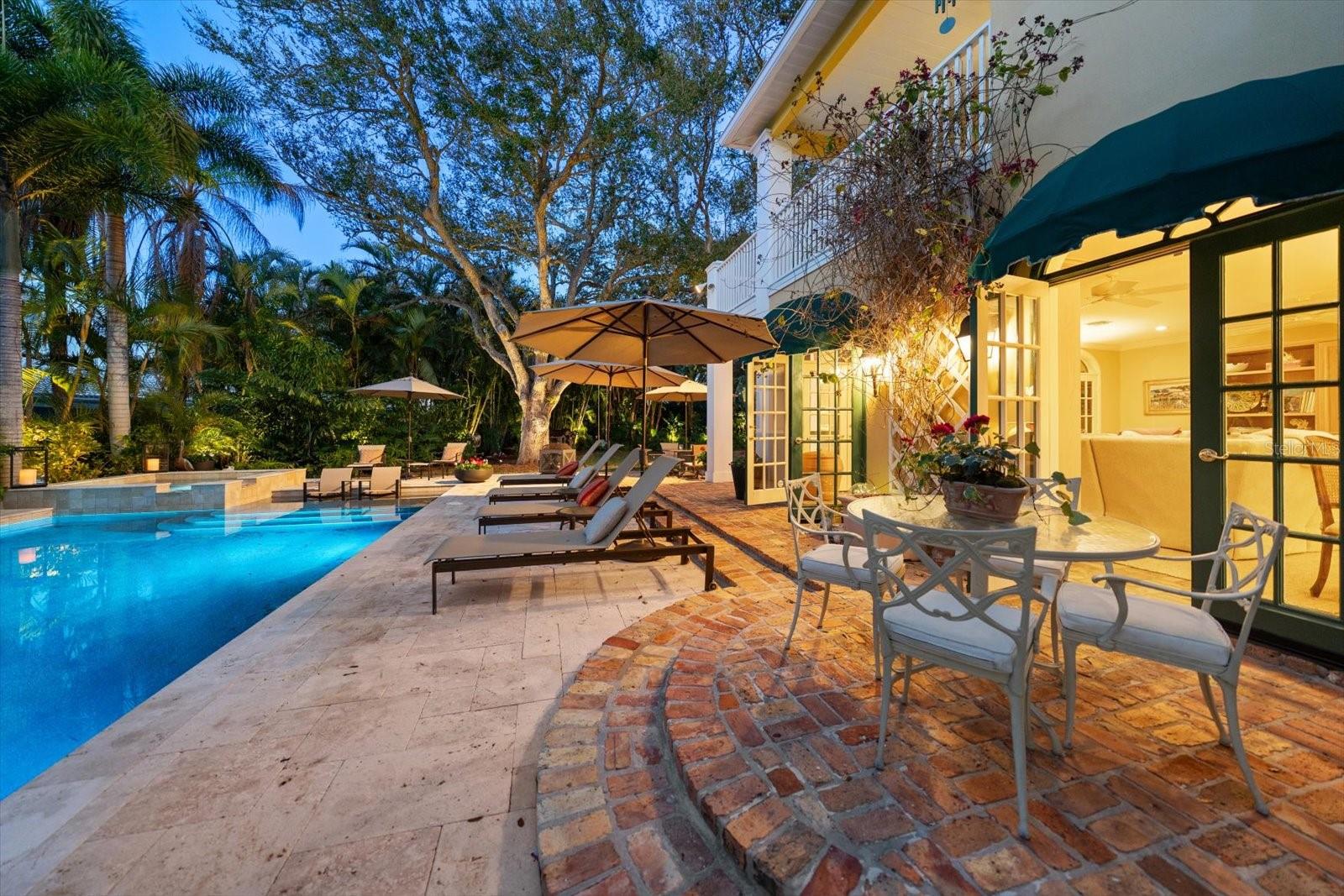 BELLEAIR ESTATES - Residential