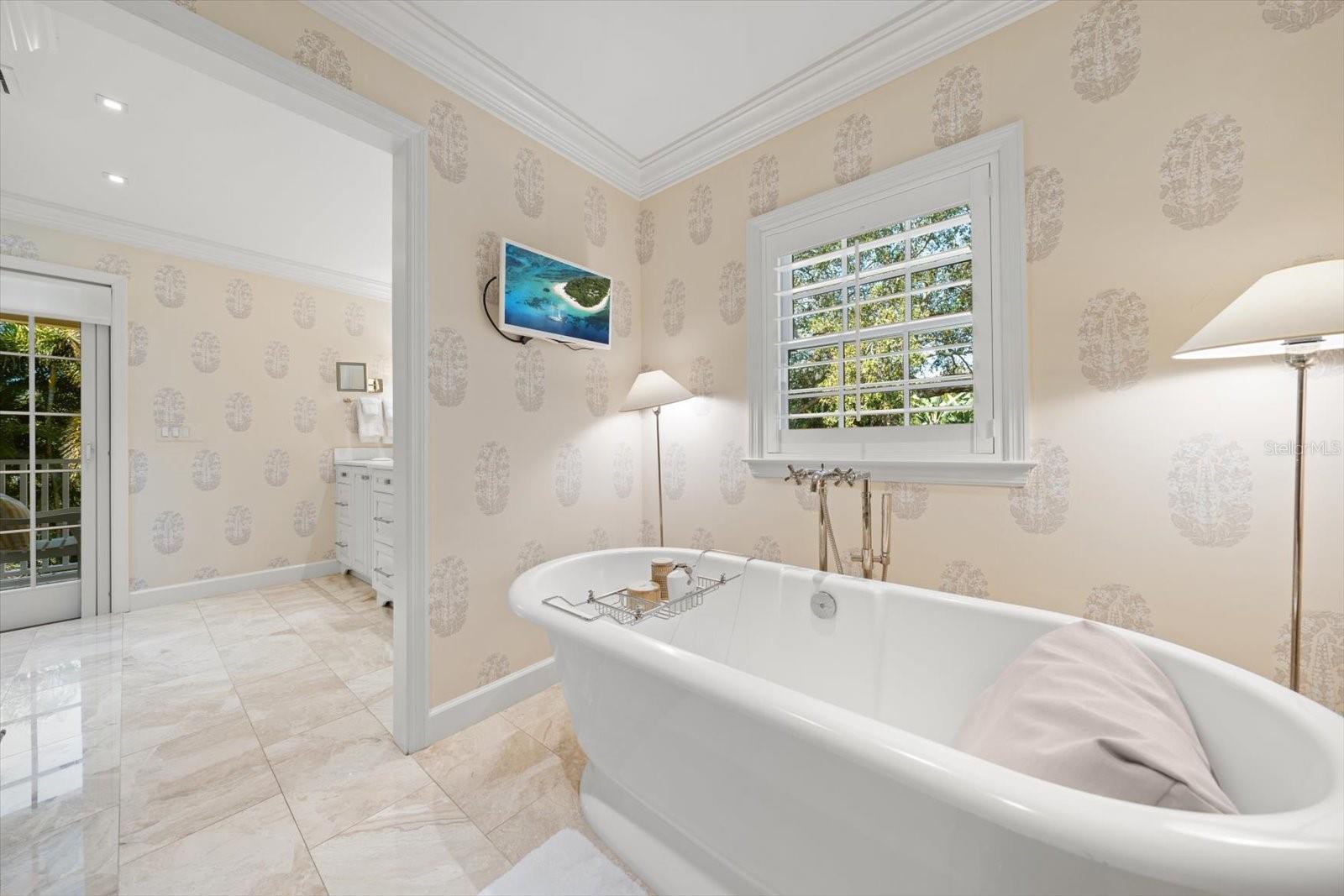 BELLEAIR ESTATES - Residential