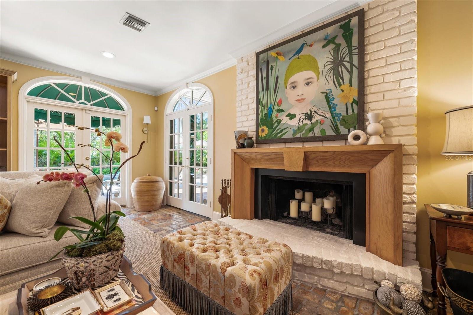 BELLEAIR ESTATES - Residential