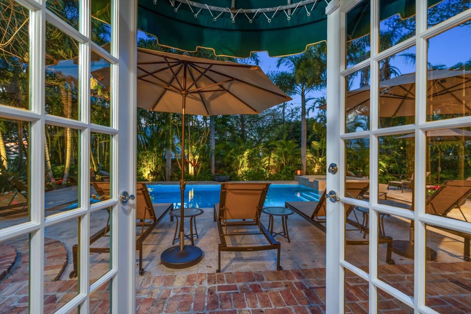 BELLEAIR ESTATES - Residential