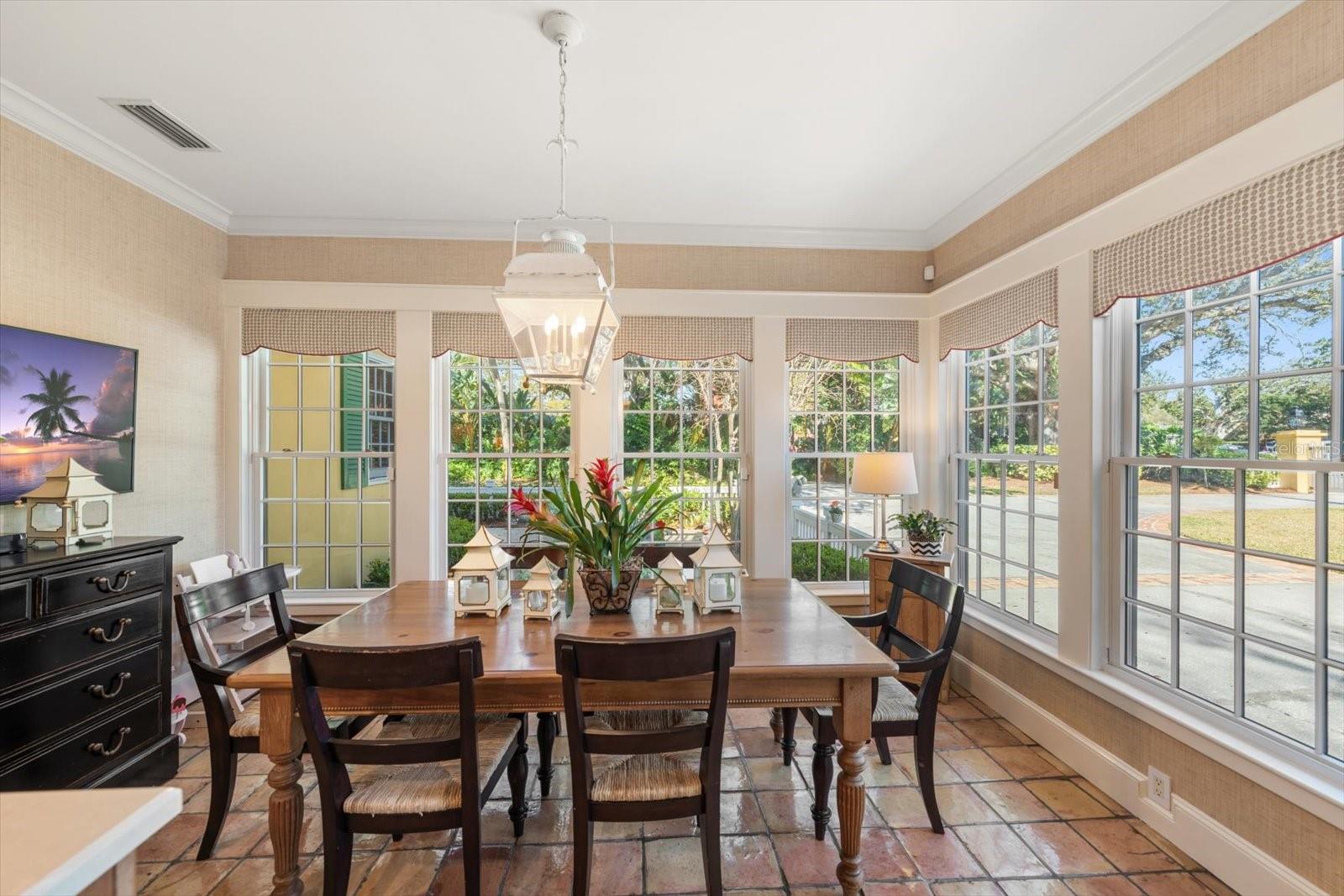 BELLEAIR ESTATES - Residential