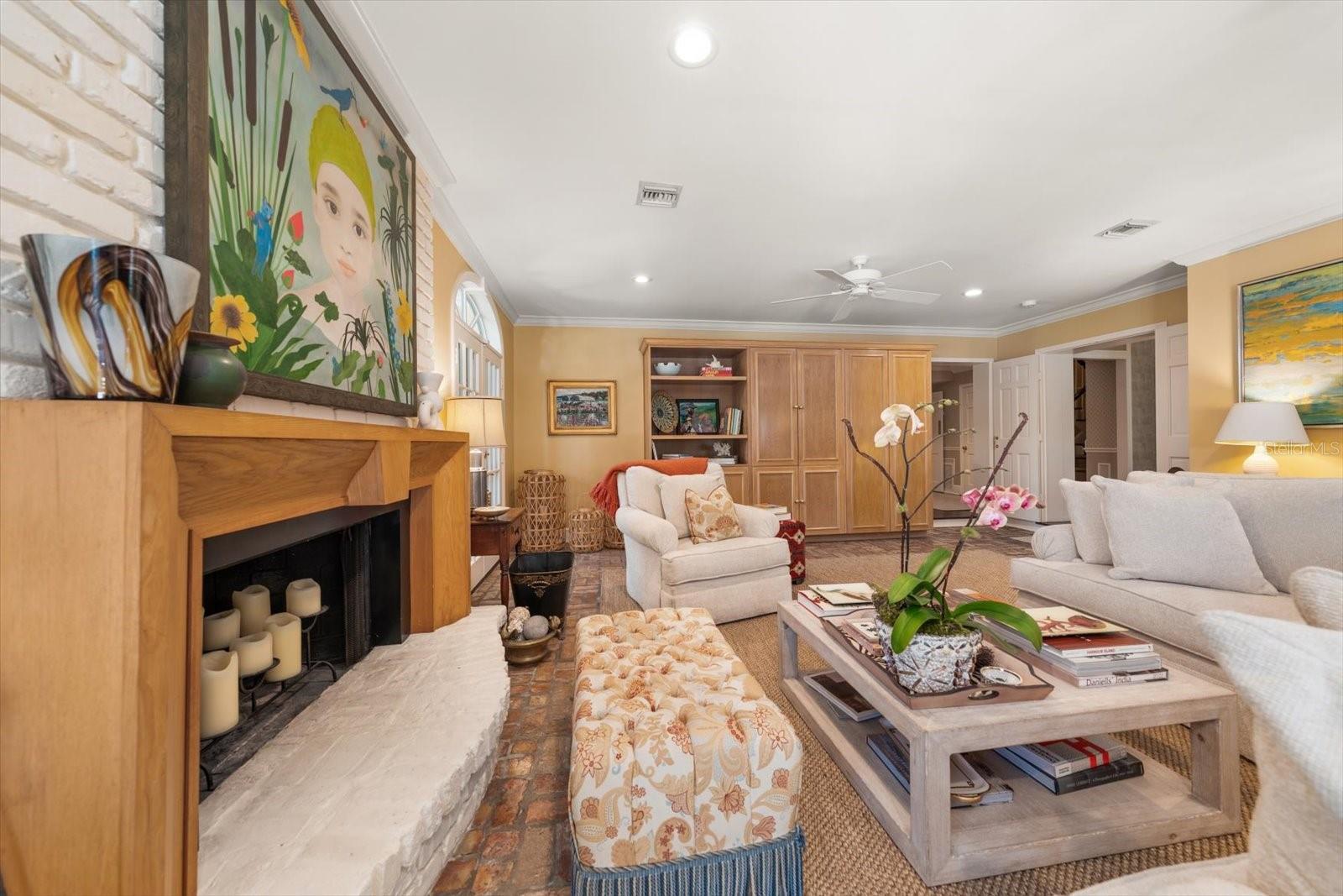 BELLEAIR ESTATES - Residential