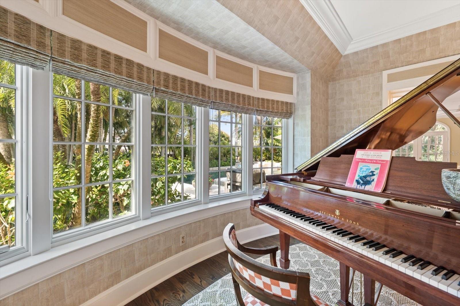 BELLEAIR ESTATES - Residential