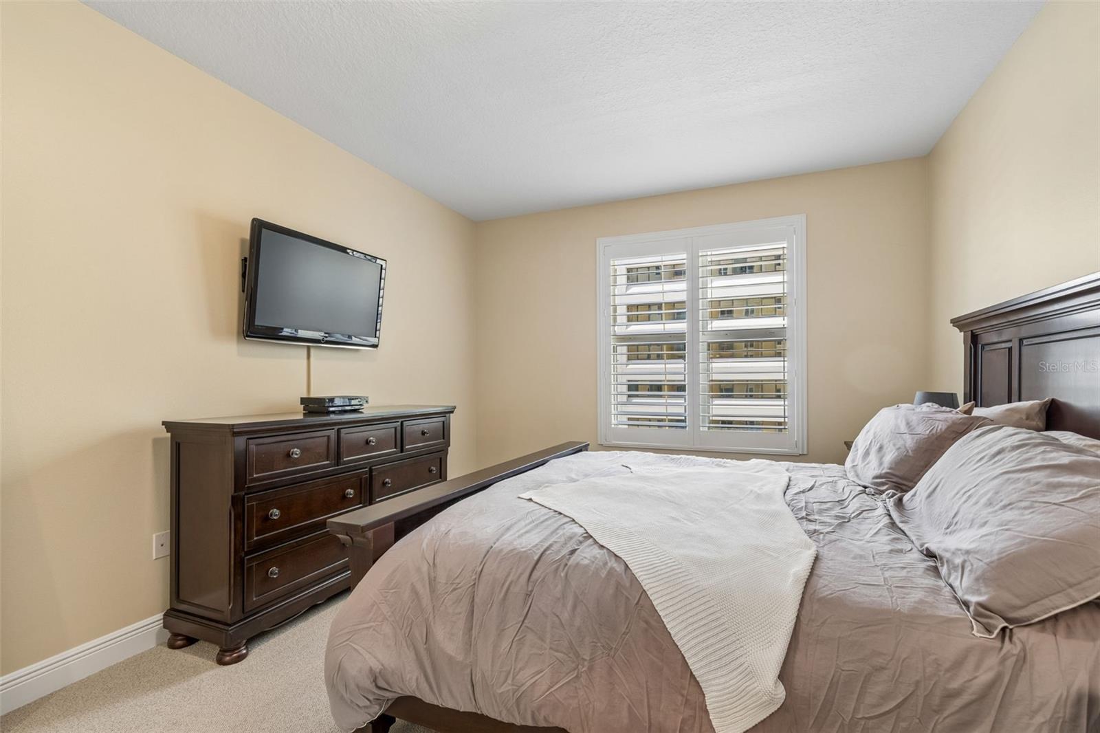 STATION SQUARE CONDO - Residential