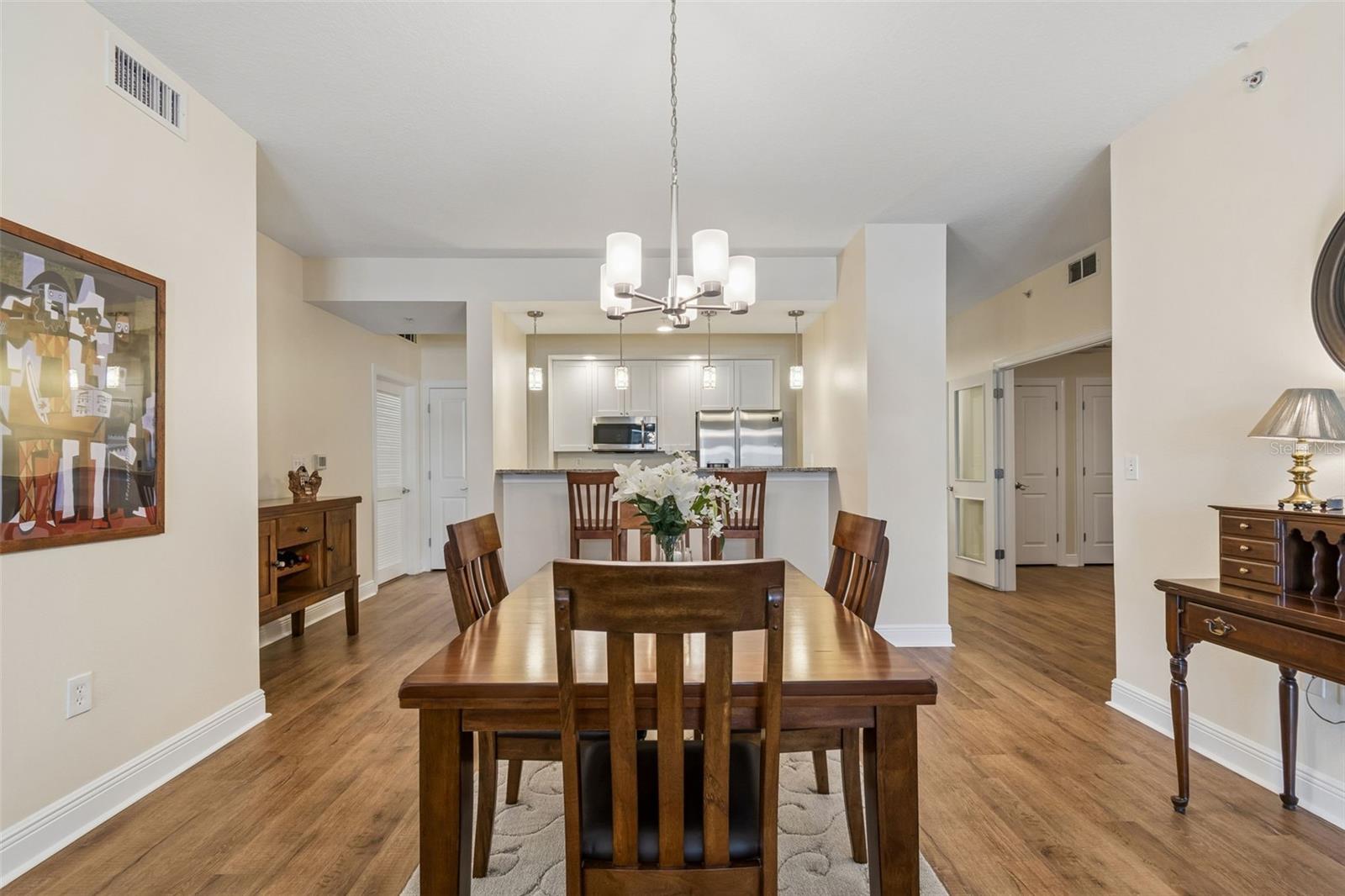 STATION SQUARE CONDO - Residential