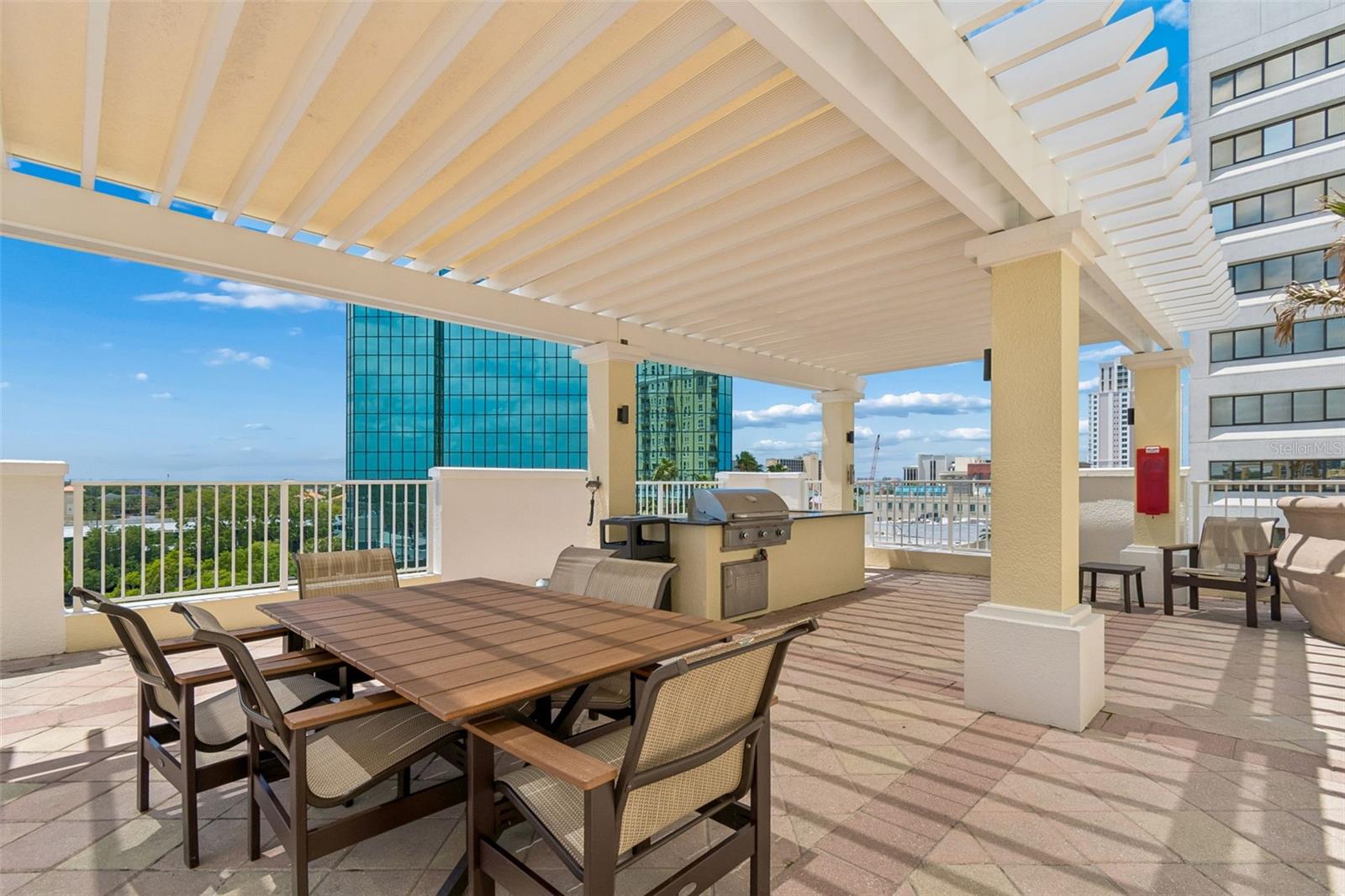 STATION SQUARE CONDO - Residential