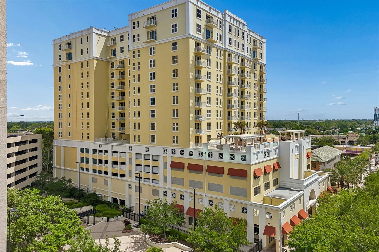 STATION SQUARE CONDO - Residential