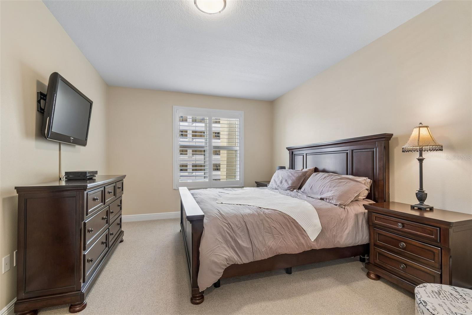 STATION SQUARE CONDO - Residential