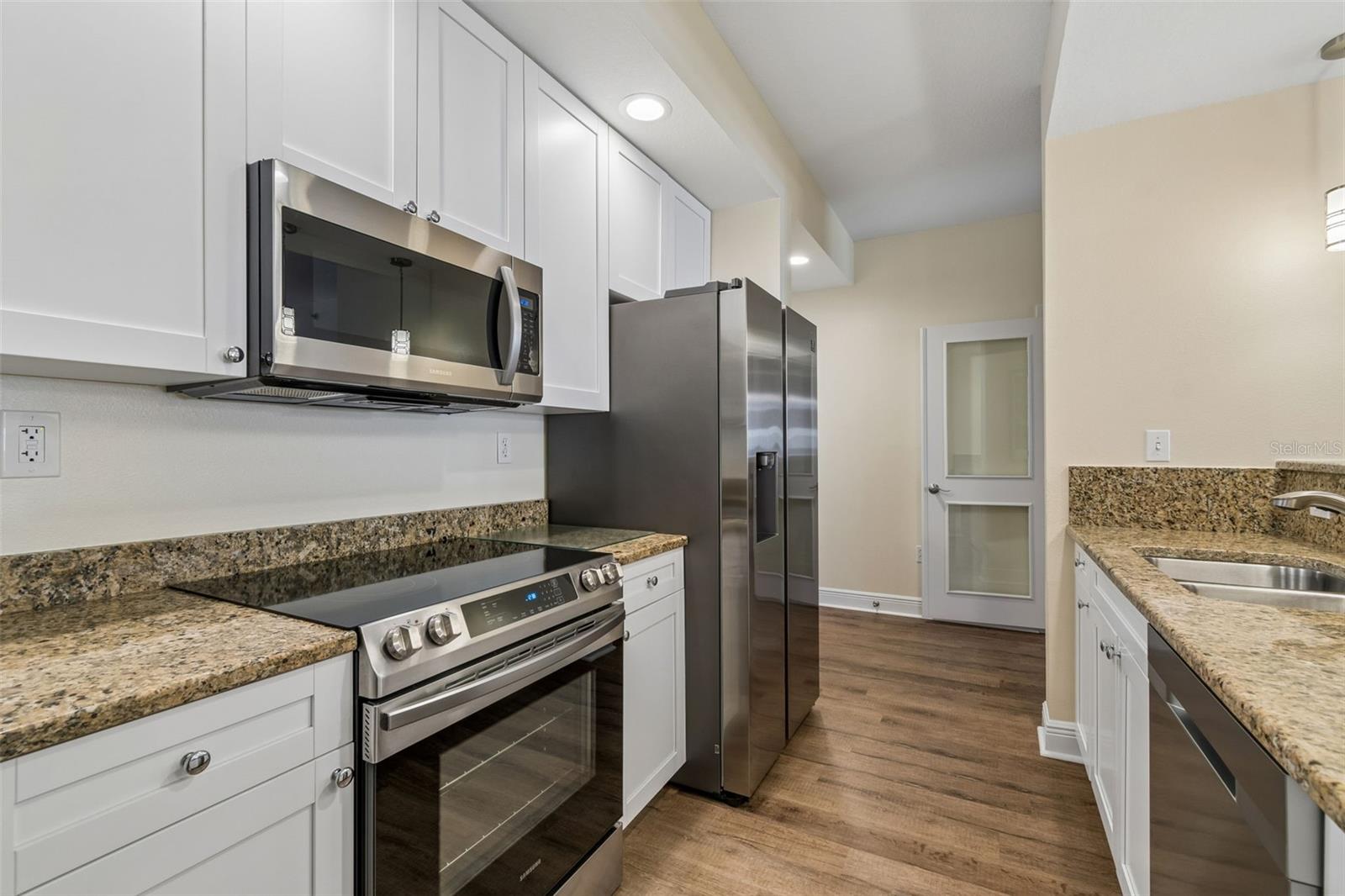 STATION SQUARE CONDO - Residential