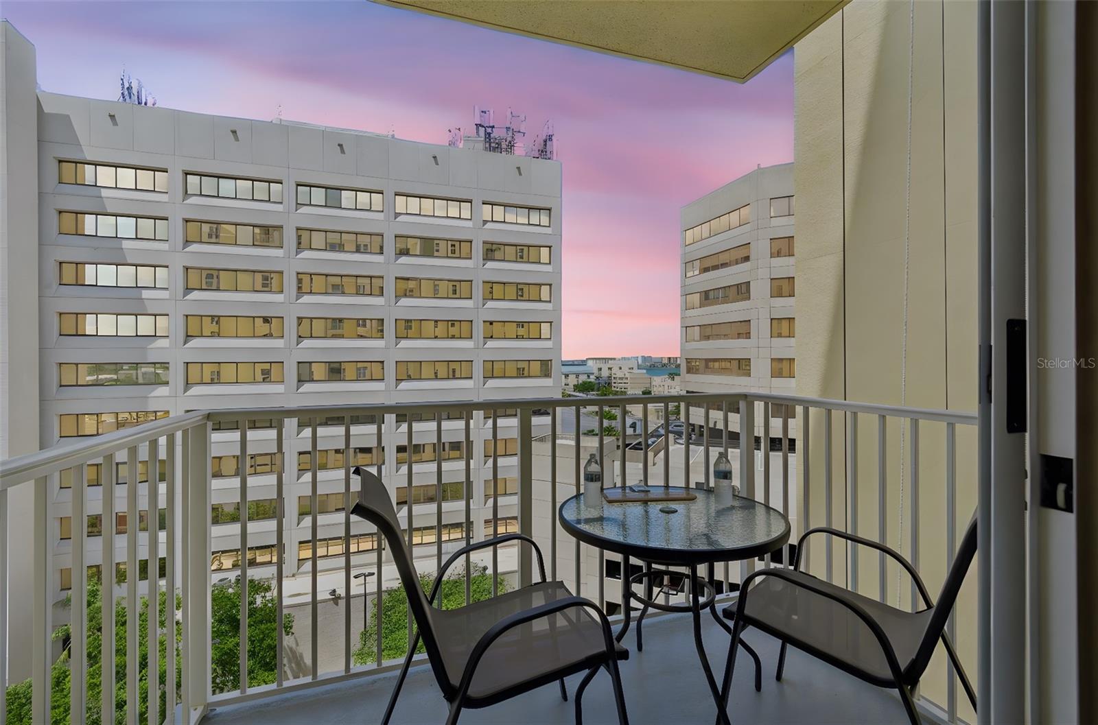 STATION SQUARE CONDO - Residential