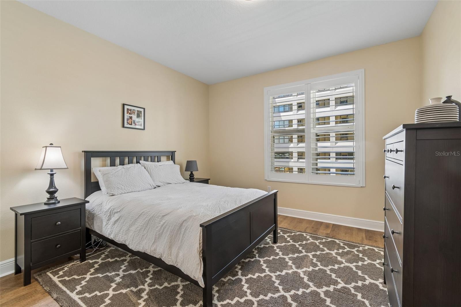 STATION SQUARE CONDO - Residential