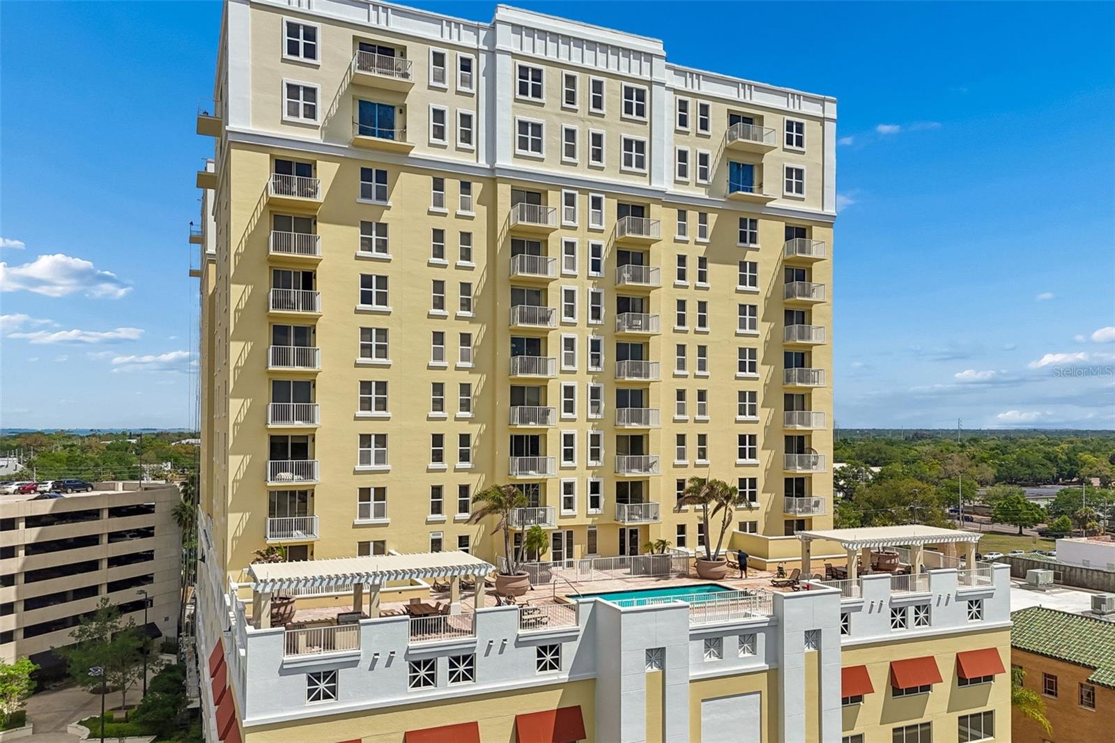 STATION SQUARE CONDO - Residential