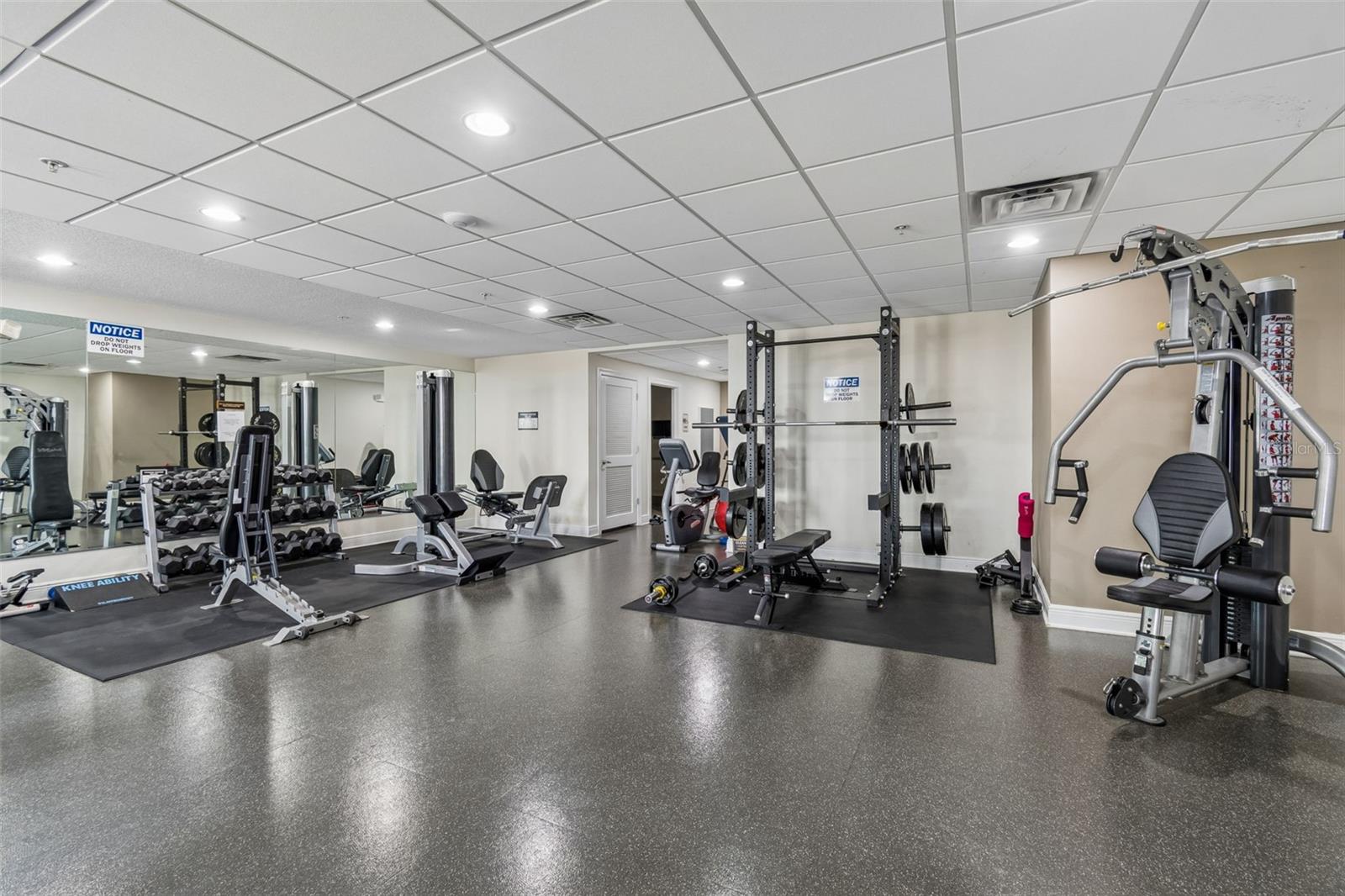 STATION SQUARE CONDO - Residential